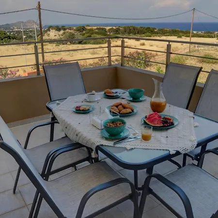 Апартаменты Melodia Home Private Pool Scenic Sea View-Hilltop Афанту